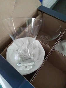 Benti Glass Wear 3er Set, 8 Oz Martini Gläser - Bild 1 von 9