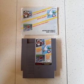 Super Mario Bros. Duck Hunt World Class Track Meet Nintendo NES w/Manual