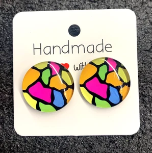 1 pair of HANDMADE multi color 20 mm wide acrylic earrings - Picture 1 of 5