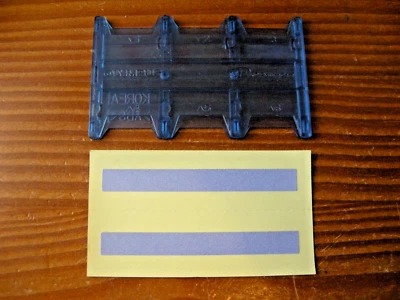 XD Memory CARD HOLDER for Olympus & Fuji digital cameras - Image 1 of 2