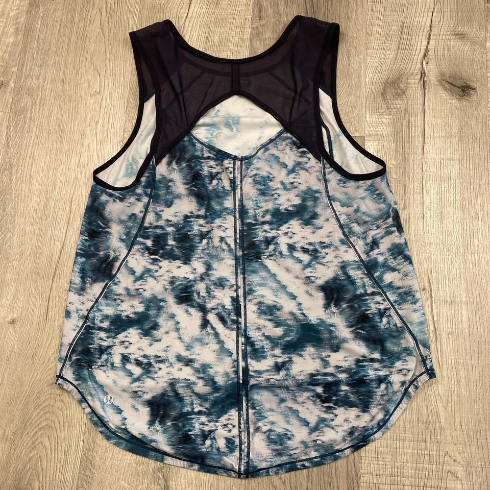 Lululemon Womens Size 8 Tank Top Floral Print Mesh Open Back Sleeveless Yoga - Image 1 of 4