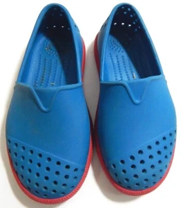Native Kids 7 Shoes Verona Red Blue Slip On Waterproof Unisex EUC Free Ship - Picture 1 of 4