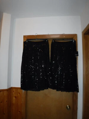 Faldas forradas talla XL,MD, Simply Vera Wang, cintura elástica lentejuelas negras Foto 1 de 4