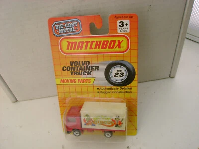 1990 MATCHBOX SUPERFAST #23 VOLVO CONTAINER TRUCK BIG-TOP CIRCUS NEW ON CARD - Image 1 of 3
