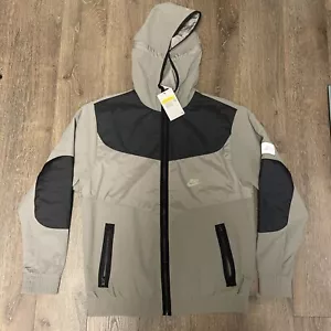 Nike Air Max Mens Size S Woven Jacket Military Green Zip Hoodie HF6600 053 NWT - Picture 1 of 6