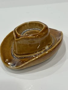 Cowboy Hat Ashtray 1950s Vintage Made In USA, California Glazed Pottery - Picture 1 of 10