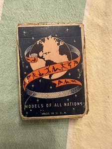 1940’s Vintage Models Of All Nations BETTY WHITE & BETTY PAGE Playing Cards Pack - Bild 1 von 3