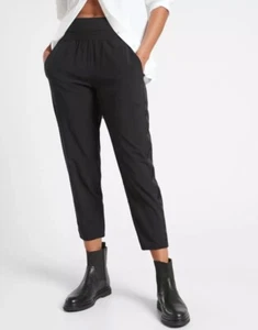 Athleta Neu mit Etikett Nolita schmale spitz zulaufende kurze Damenhose Größe 4 Tall Farbe schwarz - Bild 1 von 7