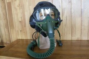 Luftwaffe Pilot Lederhelm, Sauerstoffmaske, Brille - Bild 1 von 18
