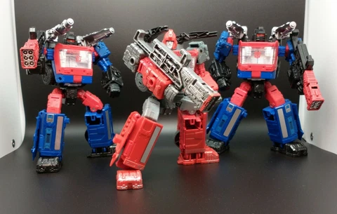 Ironhide + 2 Crosshairs Battery Assault Squad! Transformers WFC Siege Hasbro Cover