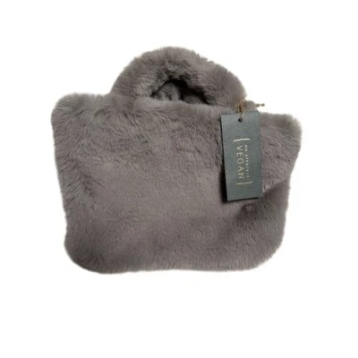 Bolso de mano vegano de piel sintética con cadena dorada -12" x 8" - Expressions NYC Foto 1 de 4