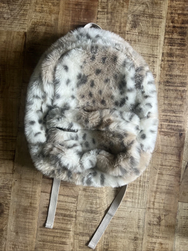 Pottery Barn Teen Faux Fur Snow Leopard Backpack Animal Print Travel Bag — 第 1/4 张图片