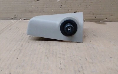 2009 MERCURY MARINER FRONT DRIVER DOOR MIRROR SWITCH IN GREY BEZEL - Image 1 of 4