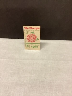 US Red & Yellow Roses 15c (1978) Booklet of 8 Of 16 Partial Booklet Of Stamps - Image 1 of 4