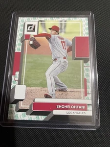 2022 Panini Donruss - Variation Shohei Ohtani #147 Liberty Pitching - Picture 1 of 2