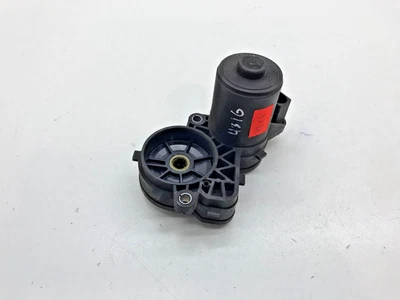 MERCEDES BENZ C CLASS W205 PARK BRAKE ACUATOR OEM A2054231598 - Image 1 of 4