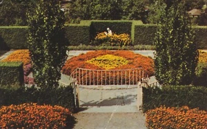 Kingwood Center Formal Garden Mansfield, Ohio posted - Picture 1 of 2