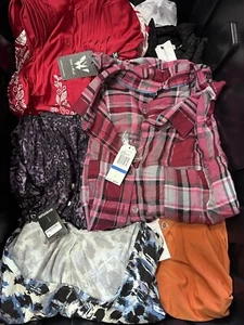 NEW! MACY'S WHOLESALE BULK WOMEN’S PLUS SIZE ONLY CLOTHING LOT NWT - Picture 1 of 8