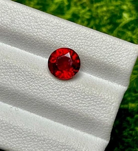 1.86ct Gorgeous 7mm 100% Natural Red Spinel Burmese Loose Gemstone - Picture 1 of 3