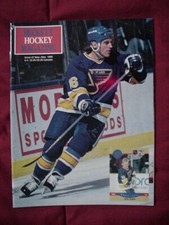 Beckett Hockey Card Magazine ISSUE #2 November 1990 - BRETT HULL St. Louis Blues