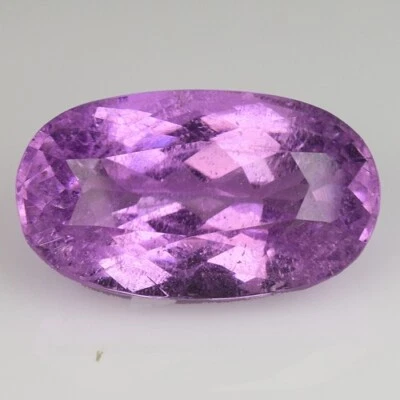 7.80Ct Natural Kunzite Spodumene Loose Gemstone Oval Cut Stone M480 - Image 1 of 4