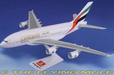 Skymarks 1:250 A380-800 Emirates Airlines Foto 1 de 4