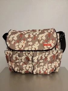 Skip Hop Diaper Bag Cherry Blossom Organizational Crossbody Baby Bag - Picture 1 of 11