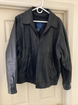 Town Craft Men’s XL Genuine Leather Jacket In Black W/ Quilted Liner - Image 1 of 4