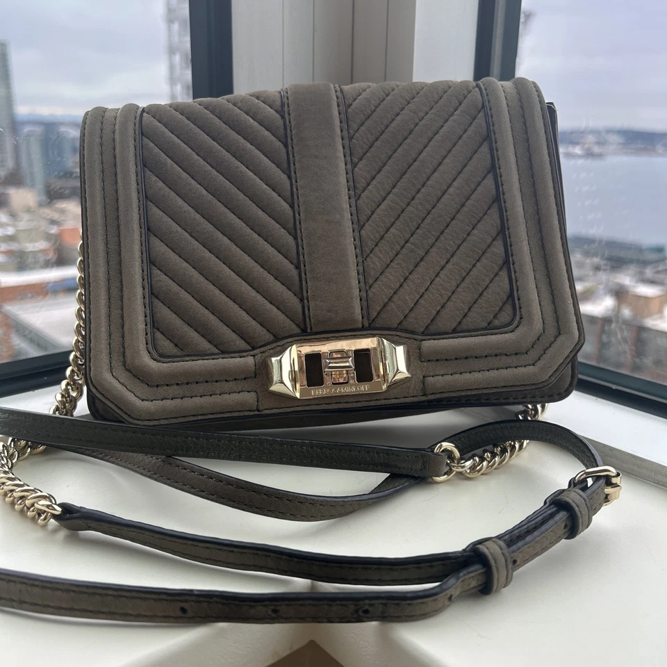 Bolso Bandolera Rebecca Minkoff Chevron Love Acolchado Cuero Verde Salvia Foto 1 de 4
