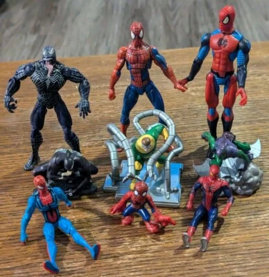 Lote de 9 figuras de acción de Spider-Man Venom Doc Oct Green Goblin Toys Marvel Hasbro Foto 1 de 4