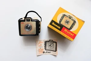 Vintage Kodak Brownie Bullet Camera Original Box With Instructions - Picture 1 of 11