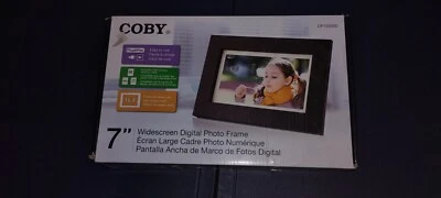 Coby 7" Widescreen Digital Photo Frame DP700WD LCD Photo Display (C8) - Image 1 of 2