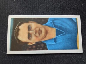 1957-58 Kane International Football Stars # 16 Peter Farrell - Everton (EX) - Picture 1 of 3