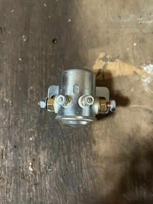 Solenoide Cole Hersee Co.111 Foto 1 de 4