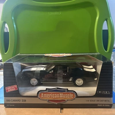 ERTL Collectibles 1/18 American Muscle Series 1969 Camaro Z/28 *Negro* Foto 1 de 4