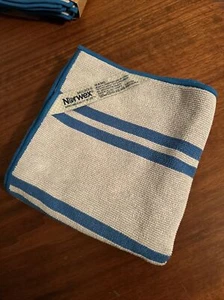 Norwex Ultra Plush large Hand Towel 27.56" X 13.78" Grey With Blue Stripes/Trim - Picture 1 of 3