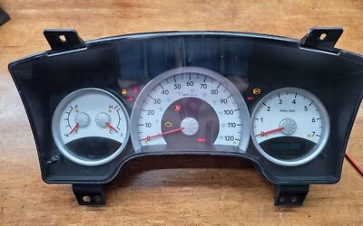 Cuadro de instrumentos Dodge Dakota/Durango 2004 número de pieza P56049091Al 123 k probado Foto 1 de 4