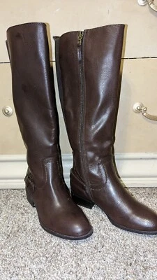 Botas hasta la rodilla marrón CHAPS para mujer con cremallera y hebilla talla 7 nuevas sin caja Foto 1 de 4