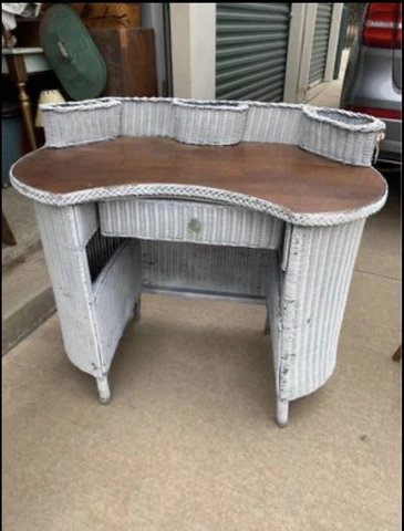 Beautiful Unique Kidney Shaped Antique Wicker Desk Cover
