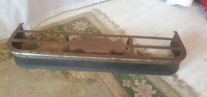 Guardabarros de hierro vintage con soporte para hervidor de agua / olla dimensiones 44" W x 12" D x 6,25" H - Imagen 1 de 11
