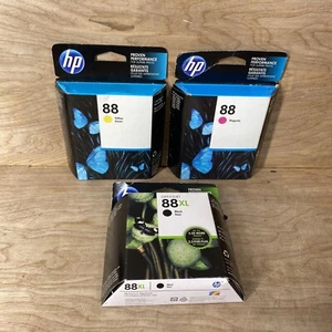Set Original HP 88XL schwarz + 2x HP 88 gelb und magenta Tintenpatrone 3er-Pack - Bild 1 von 7