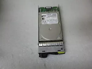 NetApp 500GB SATA 108-00088+A1 X267A-R5 Hitachi HDS725050KLA360 + Tray - Picture 1 of 8