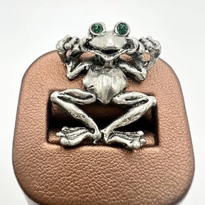 Comstock Zinn hängender Frosch grüne Strass Augen Anhänger - Bild 1 von 6