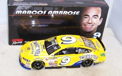 1:24 Acción 2014 #9 Twisted Tea Richard Petty Motorsports Marcos Ambrose 1/1108 Foto 1 de 4