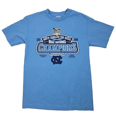 Small T-Shirt North Carolina Tar Heels 2006 College World Series Champions NCAA - Image 1 of 4