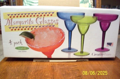 4 Упаковки многоцветный пластиковый Маргарита очки - новый в упаковке - Изображение 1 из 2