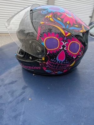 Casco de moto Scorpion mujer tamaño pequeño cara completa Foto 1 de 4