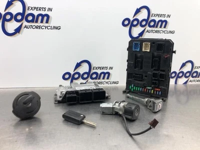 Centralina motore Citroen C5 III Break RW 9663123380 P20542650 - Immagine 1 di 4