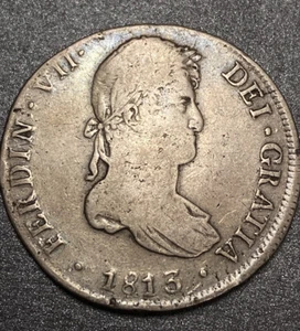 Perù 1813 JP argento 8 Reales estremamente bello primo dollaro pilastro fresato legale negli Stati Uniti - Foto 1 di 12