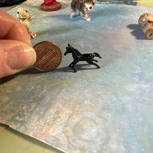 Vintage Miniature Art Glass Horse Black Handmade Figurines Delicate - Picture 1 of 7